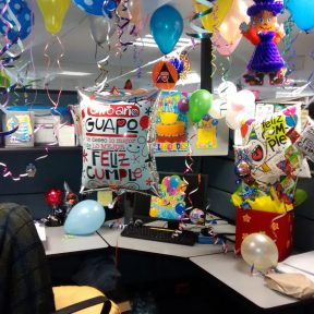 A pie Vinagre Política Cómo celebrar el cumpleaños en la oficina? | Cubo Mágico Producciones